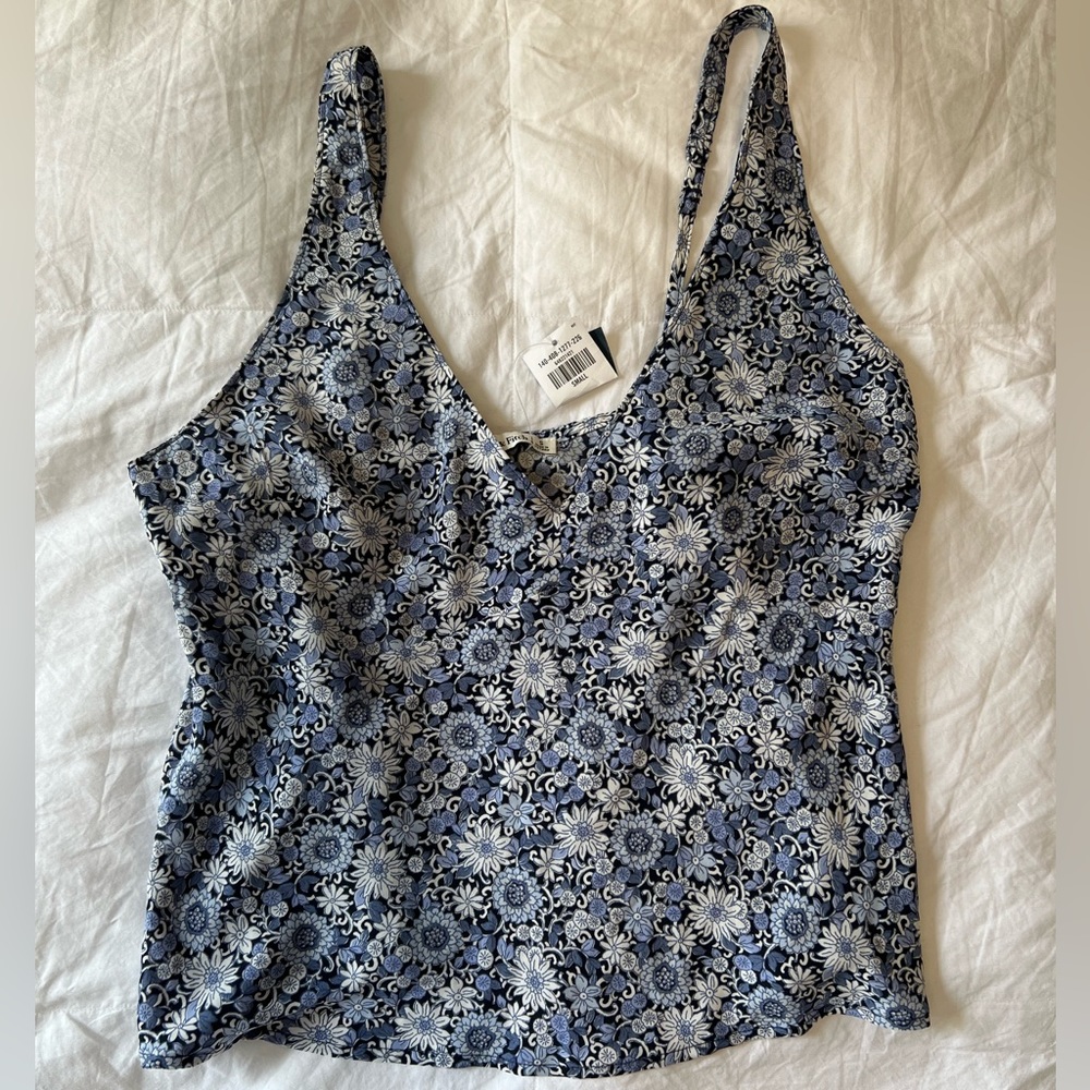 Abercrombie & Fitch tank top / blouse NWT